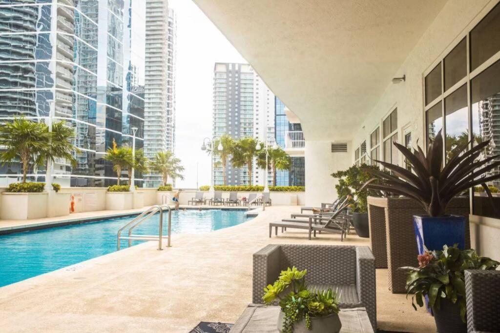 Lovely Condo With City & Ocean Views. Sleep Up To 6 People! Miami Exterior photo