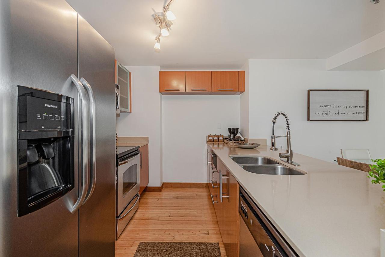 Lovely Condo With City & Ocean Views. Sleep Up To 6 People! Miami Exterior photo
